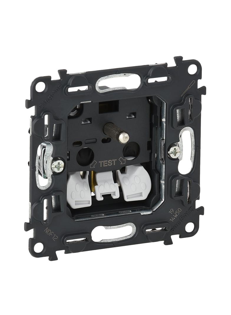 VALENA ALLURE GNIAZDO 2 P+Z  Z PRZESŁONĄ 16 A – 250 V~, Legrand