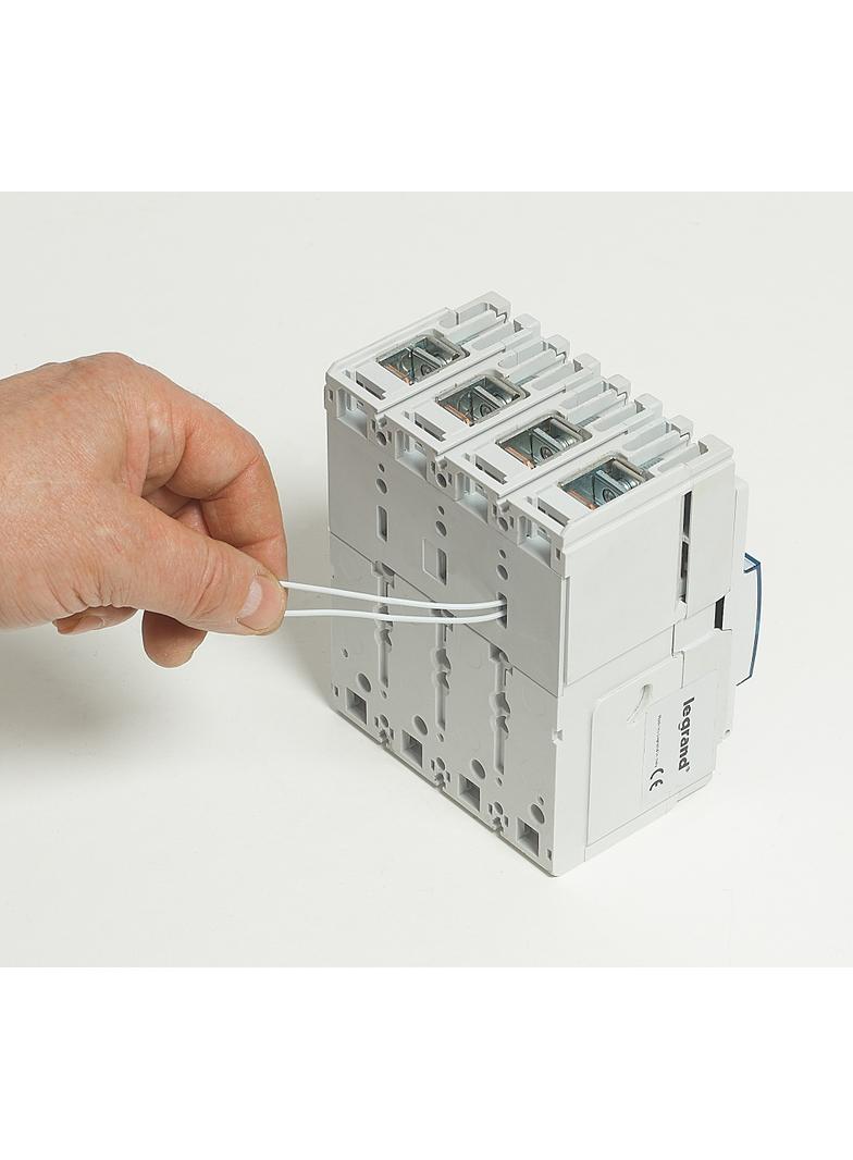 Wyłącznik DPX3 160 4P 125A 16kA 420016 LEGRAND