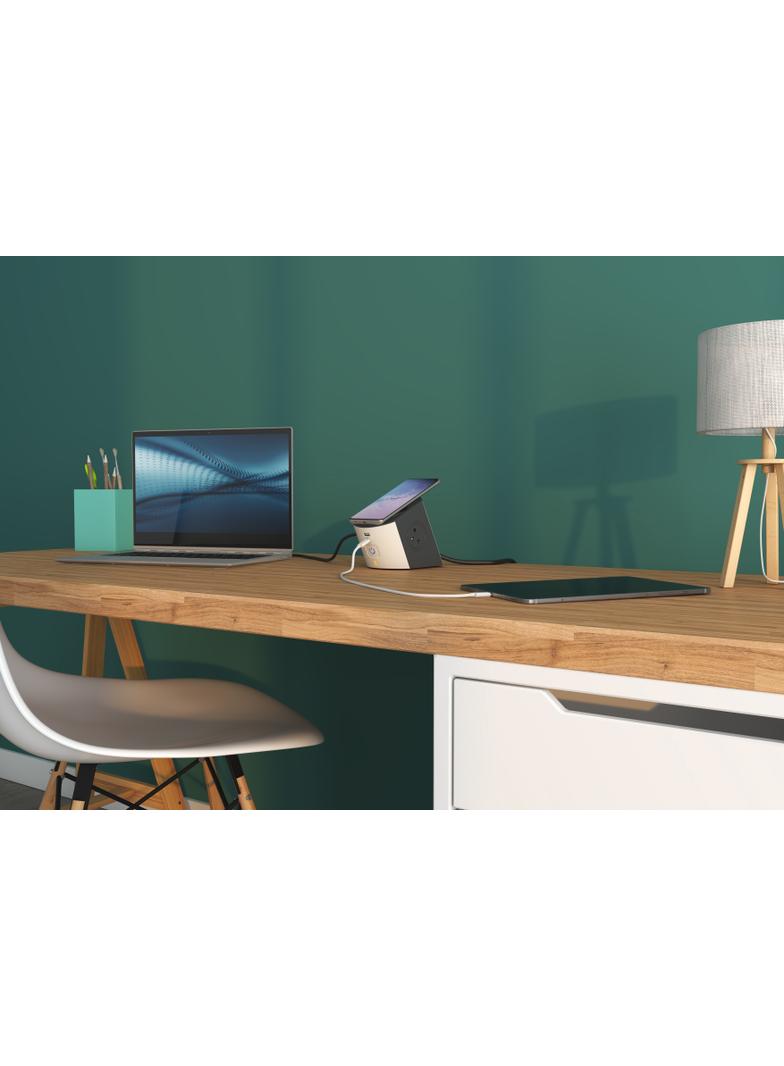 PRZEDŁUŻACZ - STACJA ŁADOWANIA: 2X2P+Z, USB A+C, ŁADOWARKA INDUKCYJNA, Z PRZEWODEM 2.0 METRA 1,5 MM2