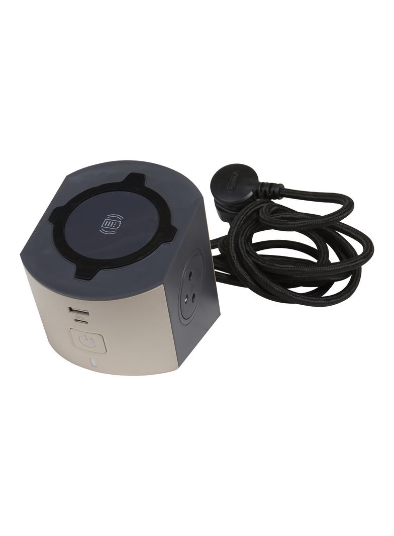 PRZEDŁUŻACZ - STACJA ŁADOWANIA: 2X2P+Z, USB A+C, ŁADOWARKA INDUKCYJNA, Z PRZEWODEM 2.0 METRA 1,5 MM2