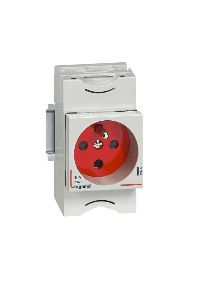 GNIAZDO 2P+Z 10/16 A Z OSŁ. G382, Legrand