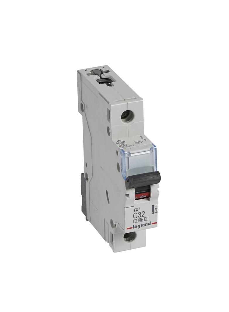 WYŁĄCZNIK NADPRĄDOWY S 301 1P C 32A 6000A SERII TX3, Legrand