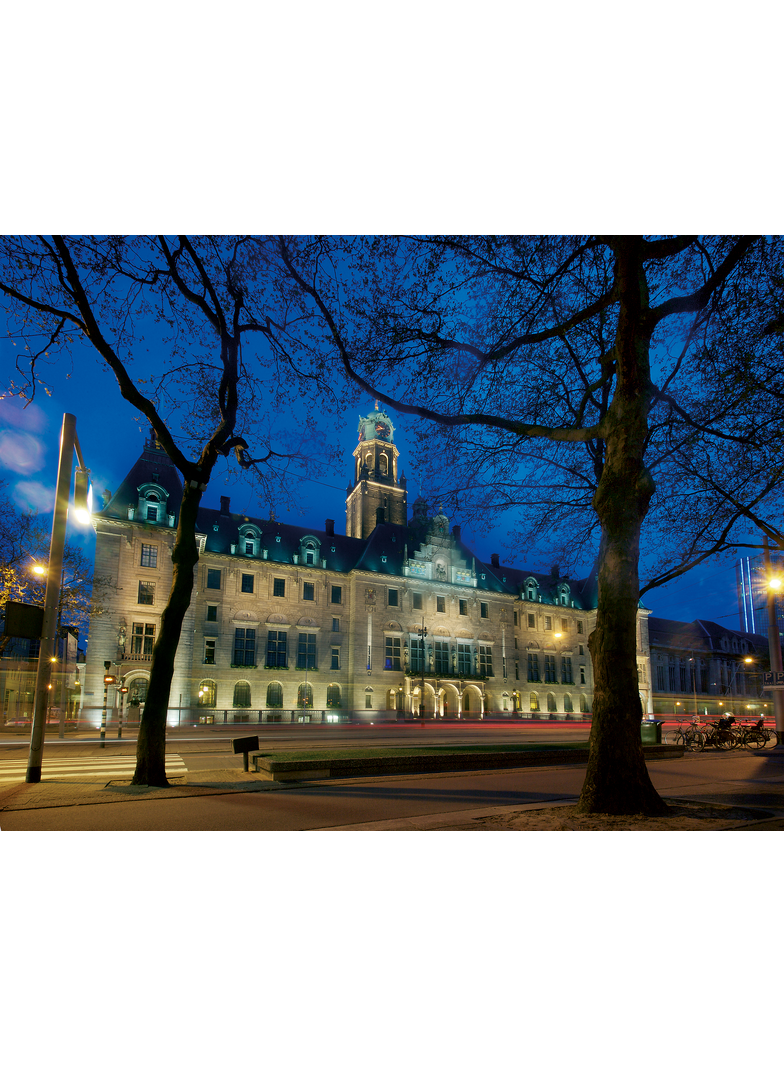 BVP130 LED260-4S/740 PSU OFA52 ALU C1KC3 Naświetlacz