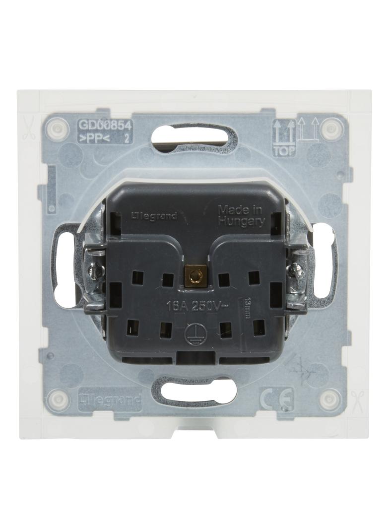 Suno Gniazdo Pojedyncze Z Uziemieniem 2P+Z IP44 16A 250 V Zaciski Automatyczne Z Przesłoną Aluminium 721386 LEGRAND
