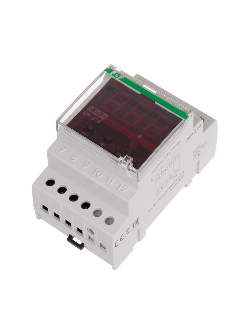 przekaźnik prądowy w wyświetlaczem LED i kanałem przelotowym pod przewód prądowy, pod przekładniki l