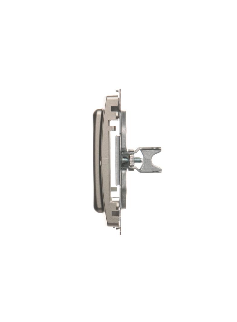 Simon Basic Adapter (przejściówka) na osprzęt standardu 45 × 45 mm. Montaż do puszki na łapki i wkręty satynowy BMA45M/29 KONTAKT