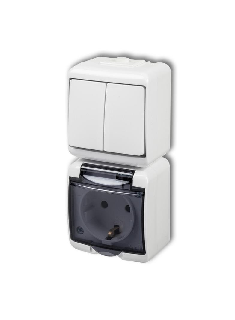 JUNIOR Łącznik świecznikowy z gniazdem hermetycznym SCHUKO (klapka dymna; bez przesłon) biały