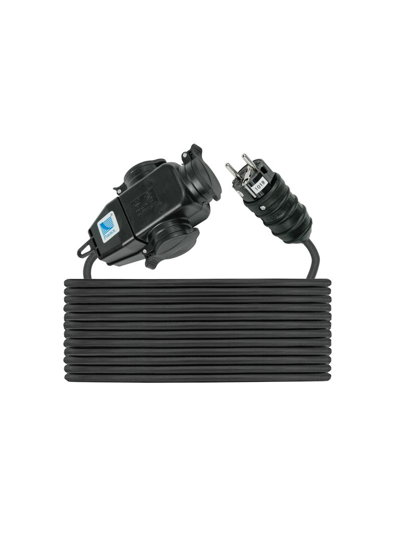 Trójnik 3x250V, 16A, z wtyczką i przewodem gumowym H05RR F 3x1,5 - 10m, IP 44