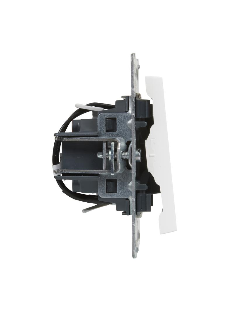 SUNO - Łacznik jednobiegunowy podświetlany - 10 AX - 250 V~ - zaciski automatyczne, Biały, Legrand