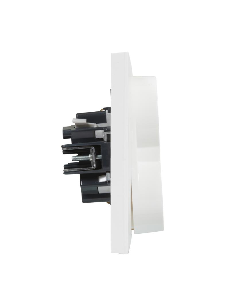 Suno Gniazdo Usb Typa + C 5V 3 A Aluminium 721330 721126 LEGRAND