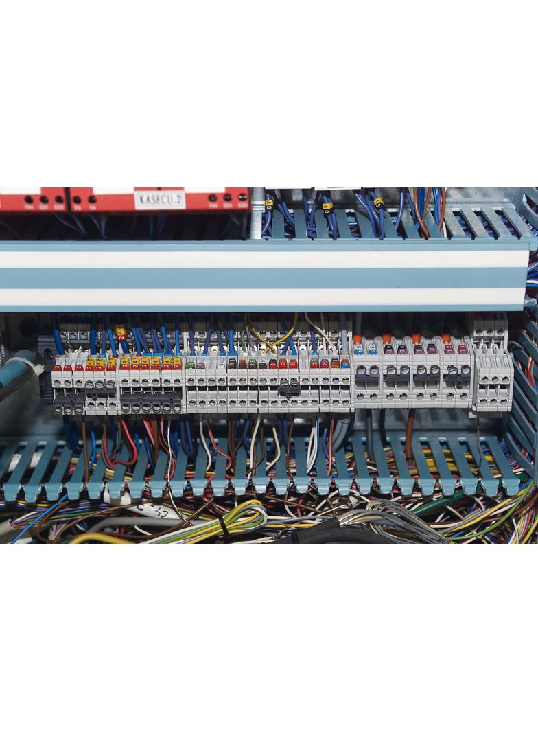 LINA 25 KANAŁ GRZEBIENIOWY 25 X 40 NIEBIESKI, Legrand