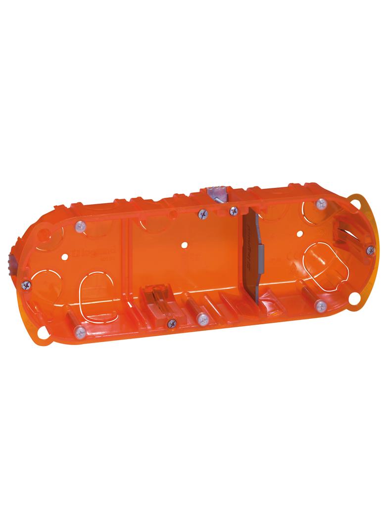 BATIBOX PUSZKA POTRÓJNA DOSTOSOWANA DO KAŻDEJ ŚCIANY 40 MM, Legrand