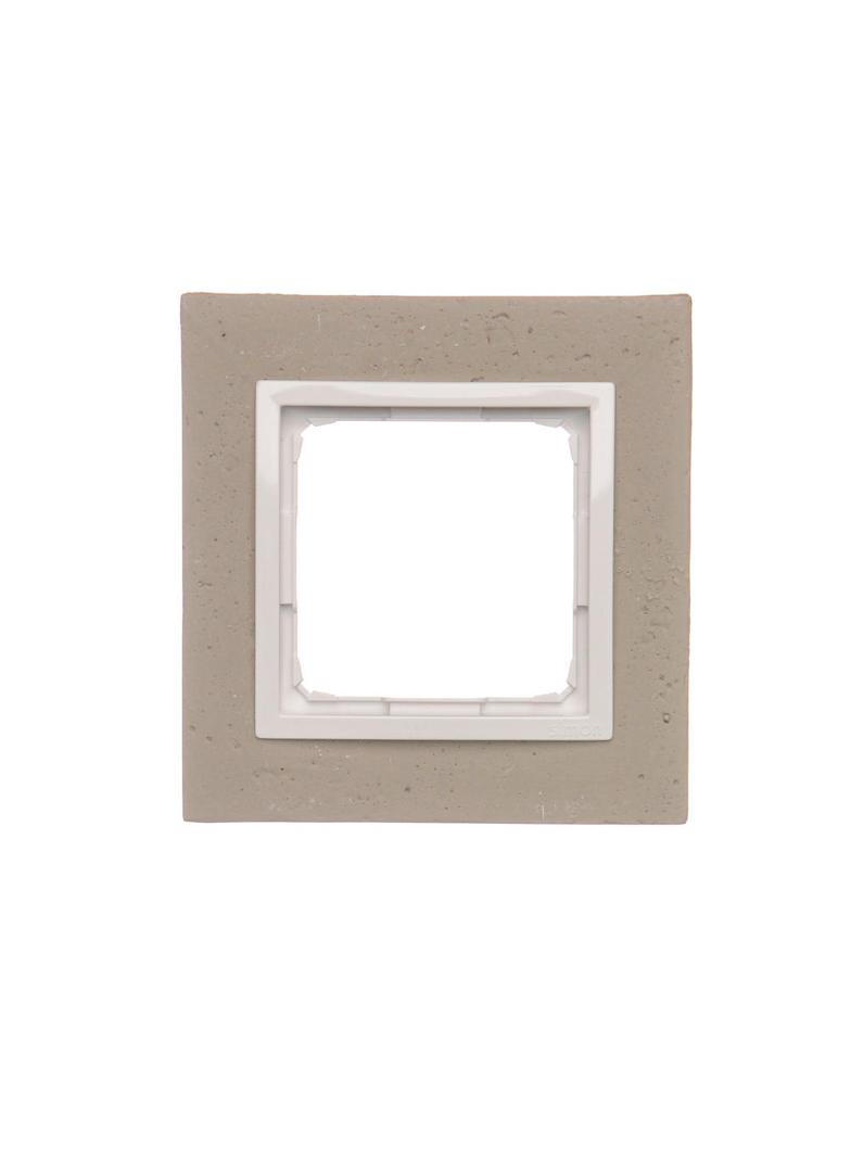 Simon 54 Nature Ramka 1-krotna Nature-Beton AL BETONE IP20/IP44* (*IP44-należy zastosować uszczelkę ramki DUN1) DRN1/91 KONTAKT