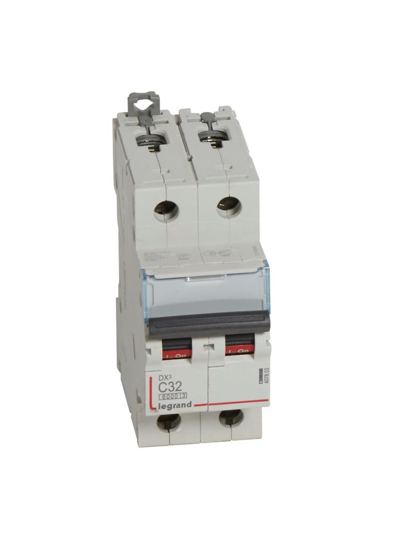 WYŁĄCZNIK NADPRĄDOWY S 302 2P C 32A 6000A SERII DX3, Legrand