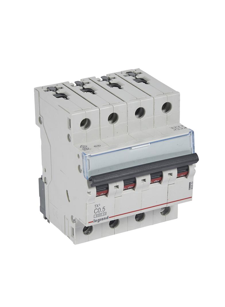 WYŁĄCZNIK NADPRĄDOWY S 304 4P C 0,5A 6000A SERII TX3, Legrand