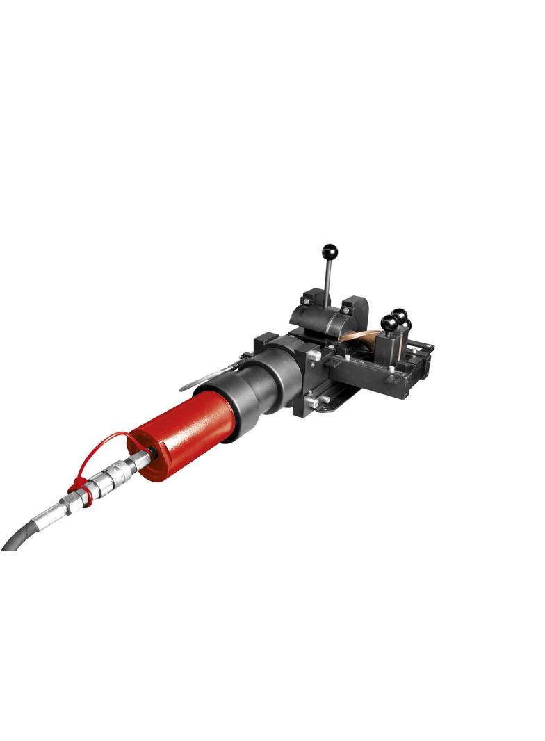 Giętarka skręcająca