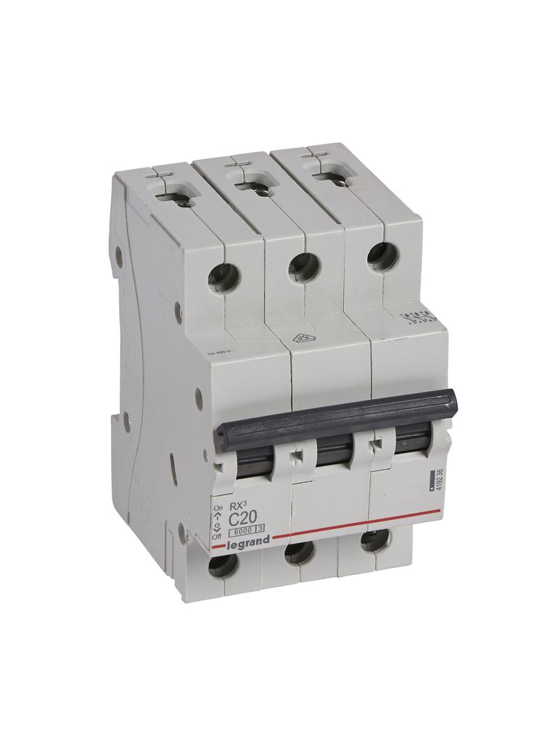 RX3 Wyłącznik Nadprądowy 3P C20A S303 419236 LEGRAND