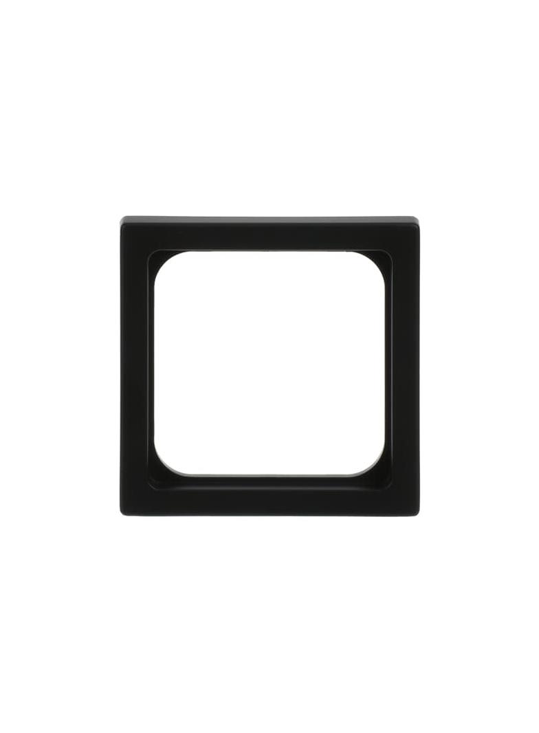 FUTURE Pokrywa do osprzętu teleinformatycznego z pokrywą 50 x 50 mm czarny matowy 2CKA001710A3897 ABB