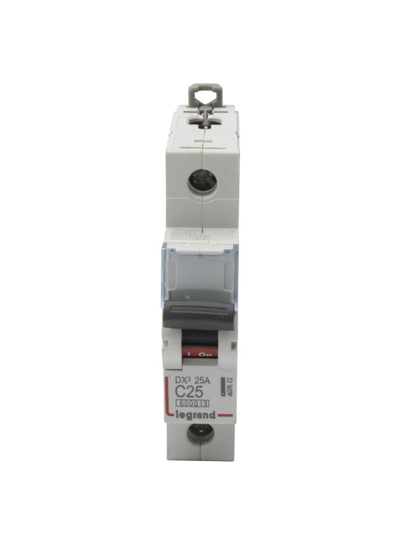 WYŁĄCZNIK NADPRĄDOWY S 301 1P C 25A 6000A SERII DX3, Legrand