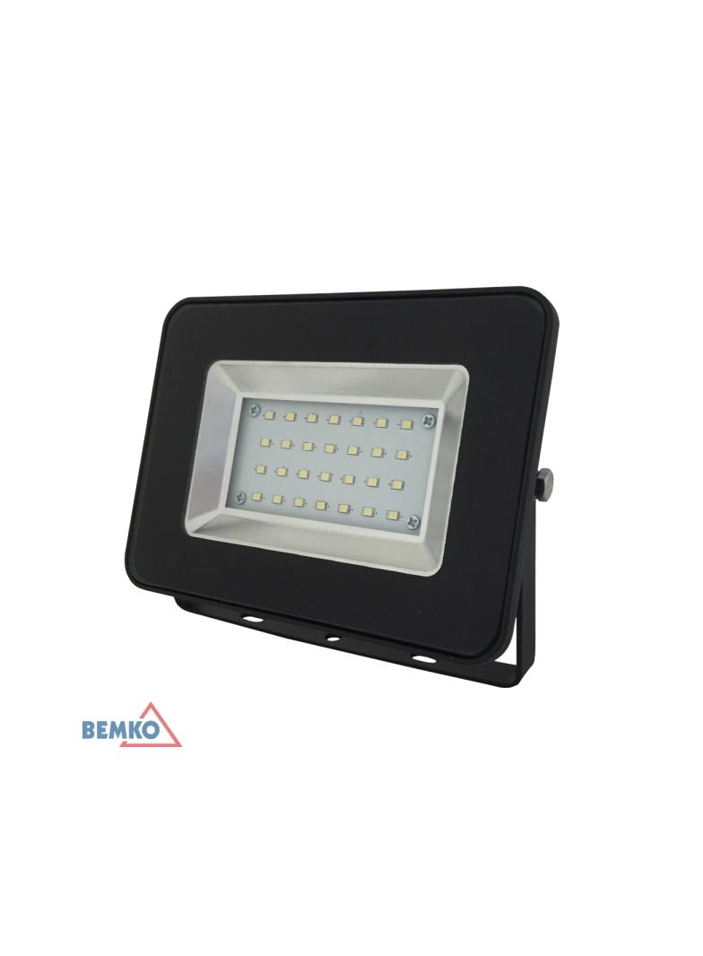 NAŚWIETLACZ LED SMD IP65 20W 1800lm CZARNY 6000K