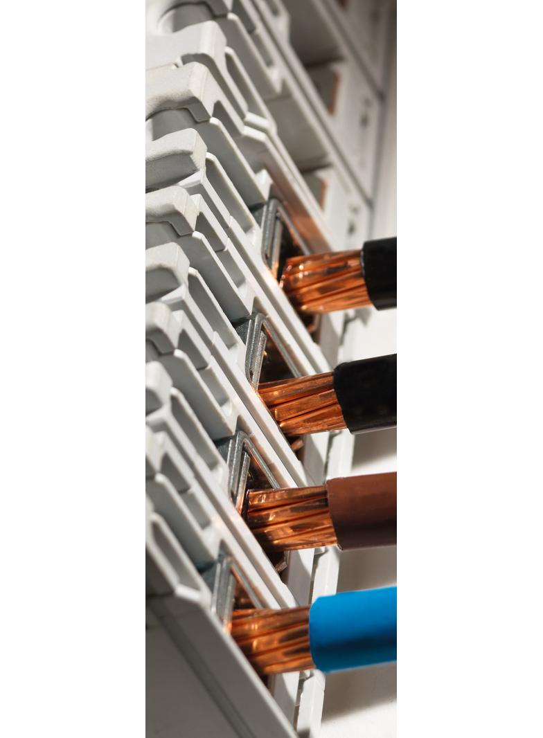 Wyłącznik Z Wyzwalaczem Termiczno-Magnetycznym DPX3 160 4P 16A 50Ka Z Zab. R-Pr. 420150 LEGRAND