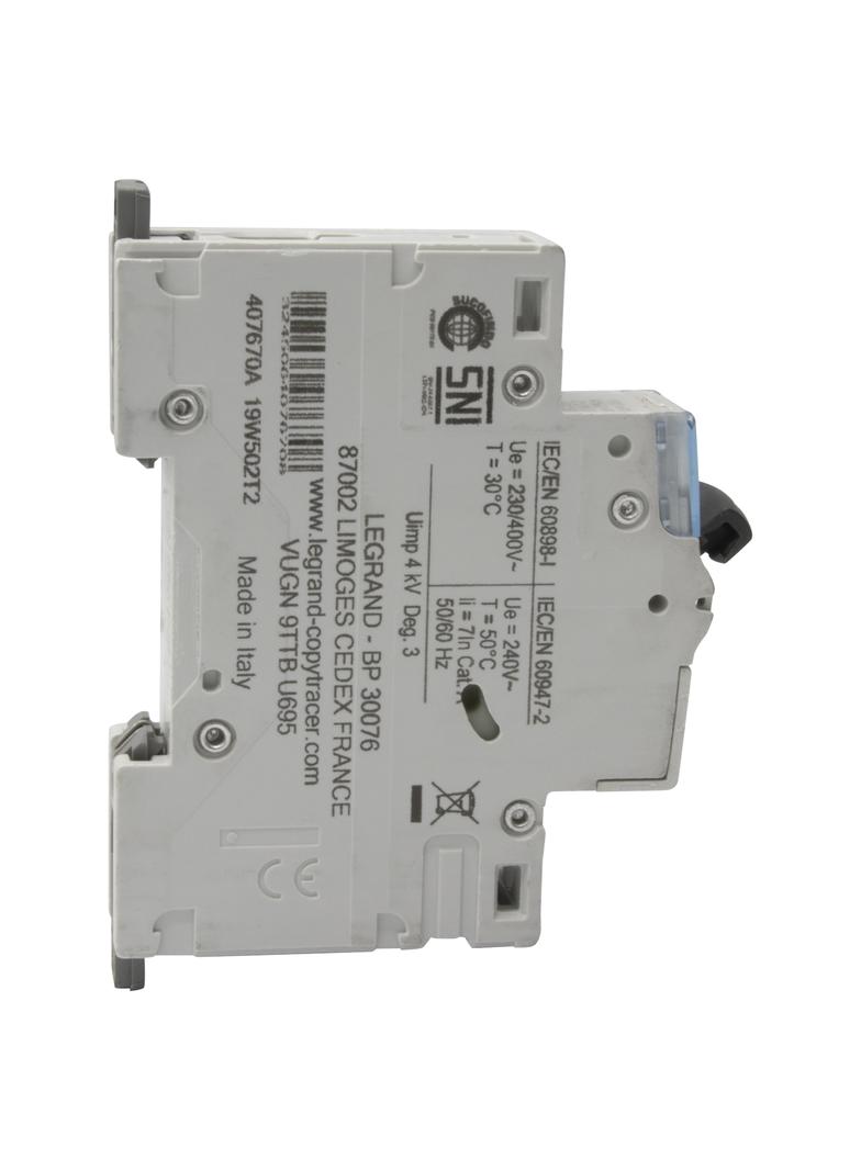 WYŁĄCZNIK NADPRĄDOWY S 301 1P C 16A 6000A SERII DX3, Legrand