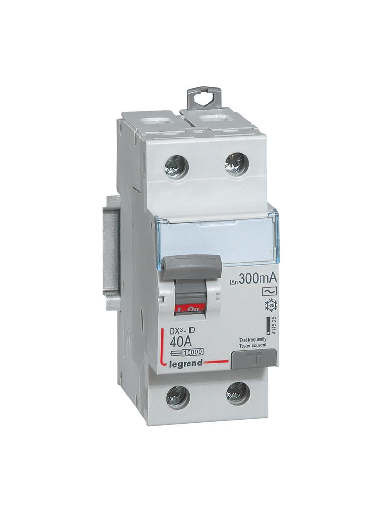 WYŁĄCZNIK RÓŻNICOWOPRĄDOWY P 302 2P 40A 300MA TYP AC SERII DX3, Legrand