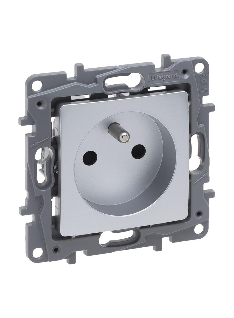 NILOE SELECTION - GNIAZDO 2P+Z 16 A - 250 V~ (Z PRZESŁONĄ, ZACISKI AUTOMATYCZNE) ALUMINIUM, Legrand