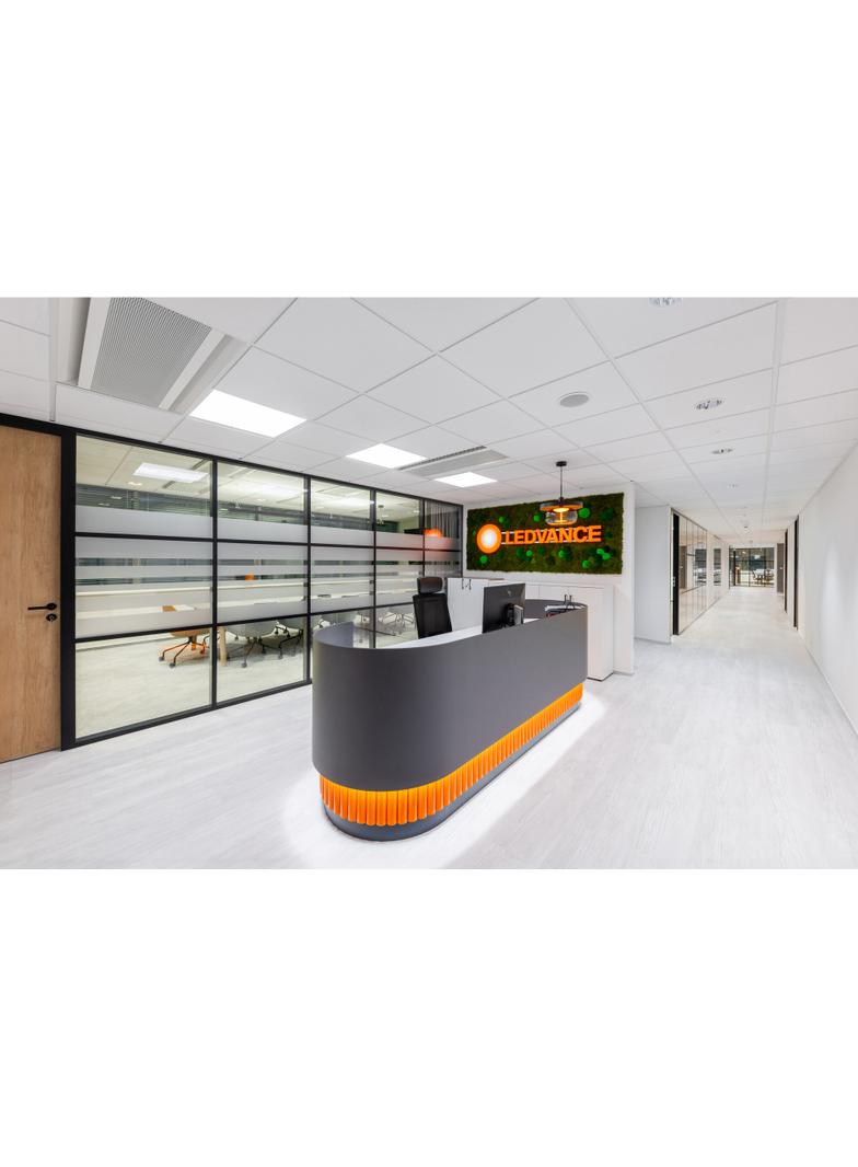 SP DK FIX P 8W 927 PS DIM IP44 BK LEDVANCE