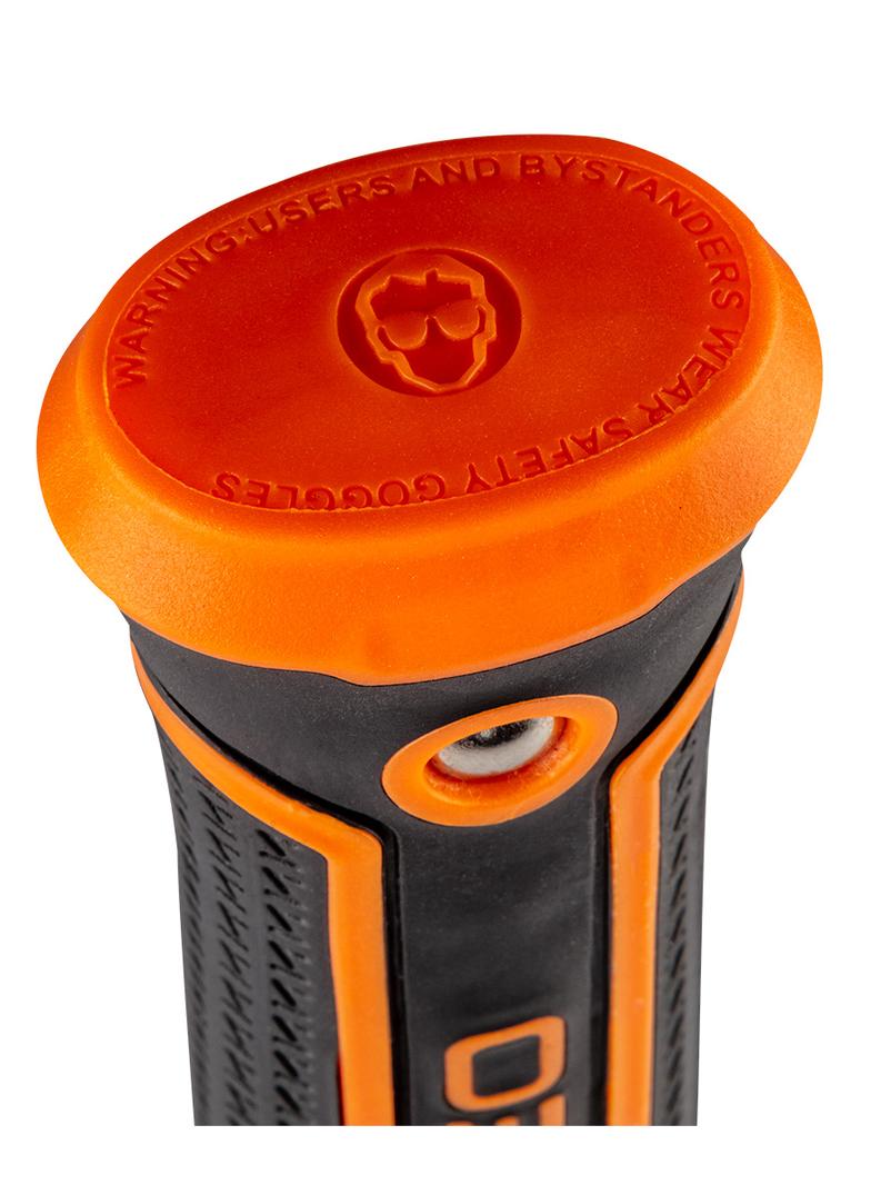 Młotek ciesielski 600 g, monolityczna konstrukcja