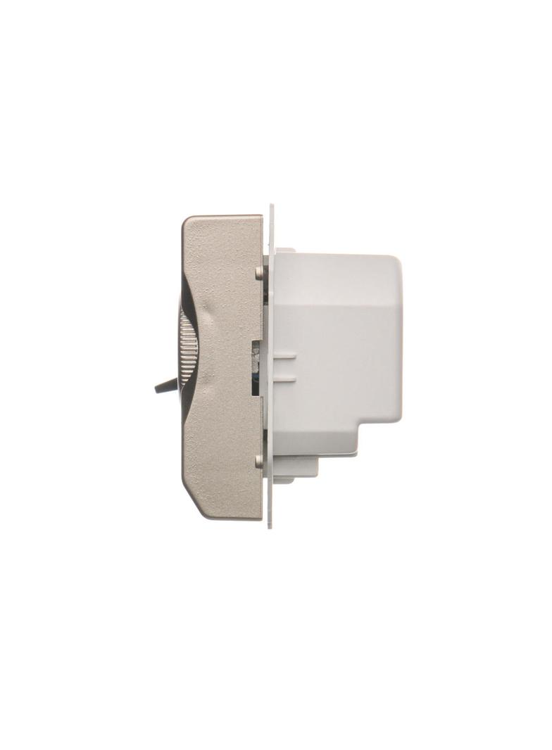 Simon Basic Regulator temperatury z czujnikiem wewnętrznym 16A 230V. Montaż gniazda na wkręty do pus