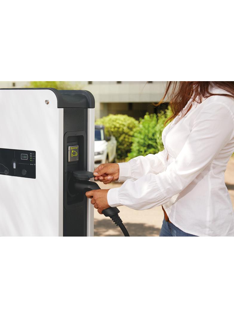 Green'Up Premium: Zestaw Komunikacyjny IPDo Stacji Ładowania 059056 LEGRAND