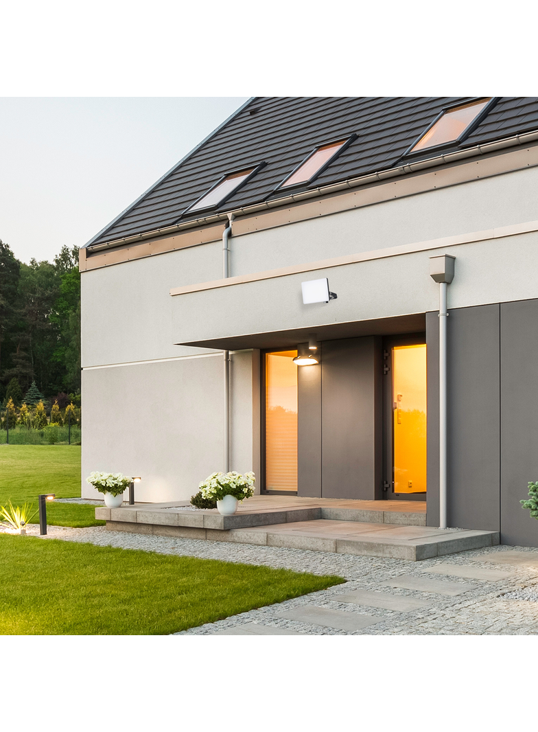 Naświetlacz LED 10W 950lm 5000K