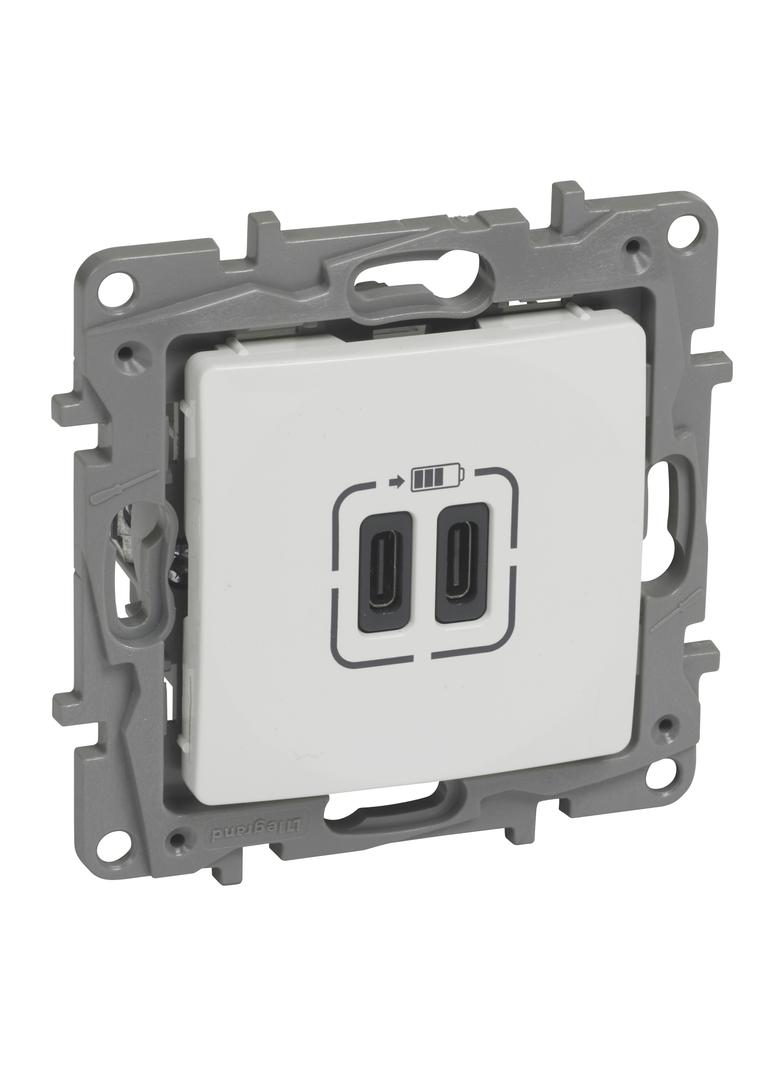 Niloe/Niloe Selection - Gniazdo 2Xusb Typ C+C - 3A Białe 764595 LEGRAND