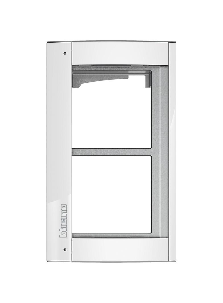 RAMKA Z UCHWYTEM DO PANELI SFERA - 2 MODUŁY - BIAŁA, Bticino