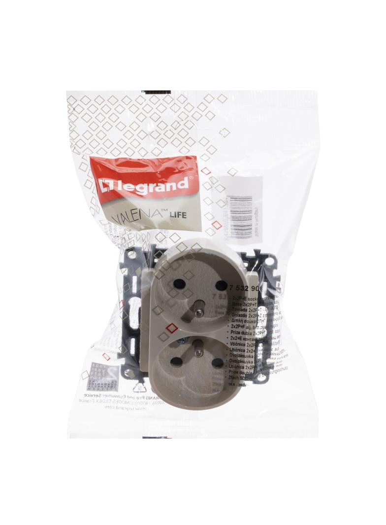VALENA LIFE GNIAZDO 2 P+Z Z PRZESŁONĄ DO RAMEK WIELOKROTNYCH  KREMOWE 16 A – 250 V~ , Legrand