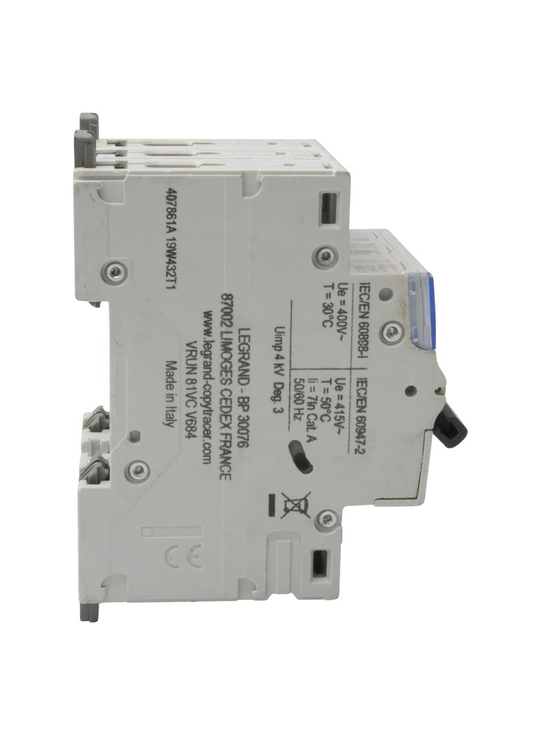 WYŁĄCZNIK NADPRĄDOWY S 303 3P C 25A 6000A SERII DX3, Legrand