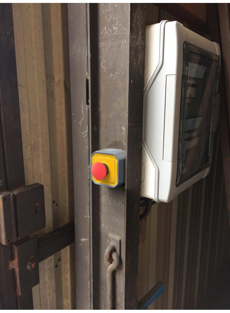 NOWE PLEXO - PRZYCISK WŁĄCZENIA AWARYJNEGO MECHANIZM 3 A - 250 V~