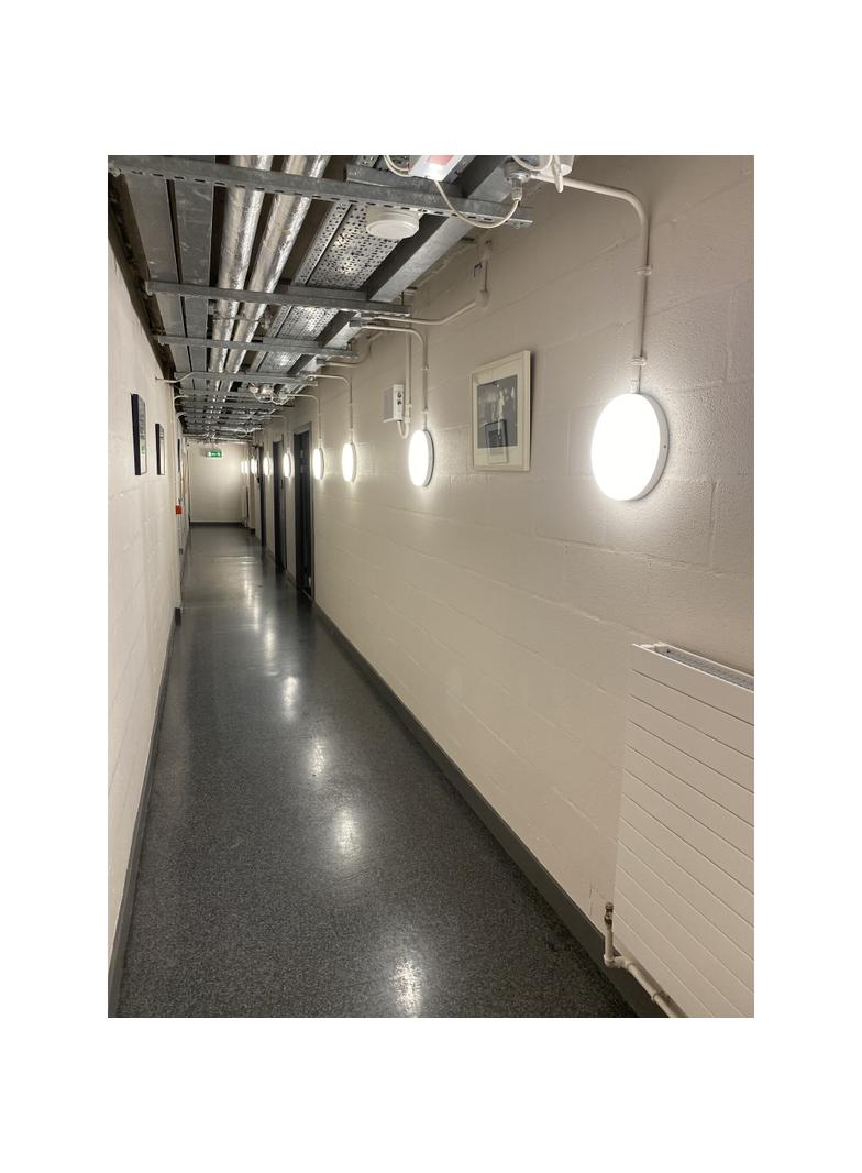 Oprawa sufitowa ścienna LED COMPACT IK10 24W 3000K Ciepła 4058075062207 LEDVANCE