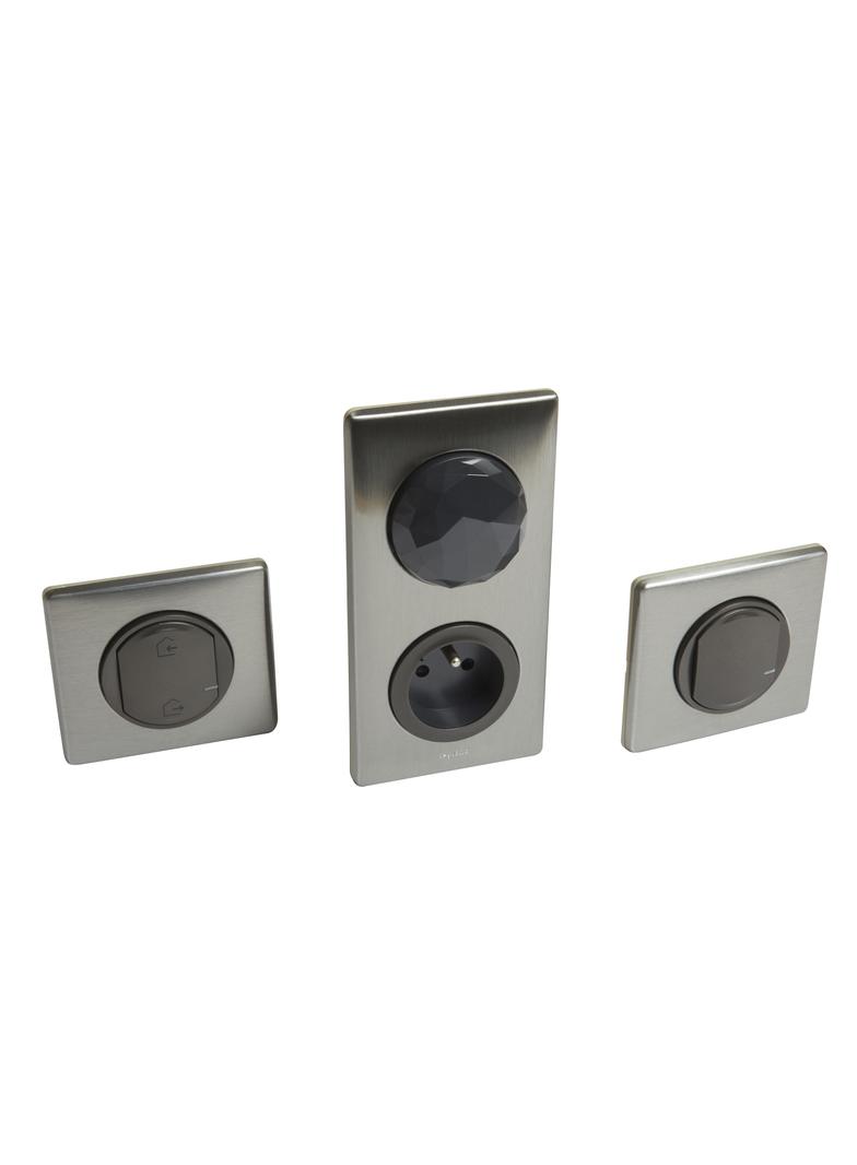 CELIANE WITH NETATMO - ZESTAW STARTOWY ROZSZERZONY (GNIAZDO CONTROL, ŁĄCZNIK BEZPRZEWODOWY WYJŚCIE/P