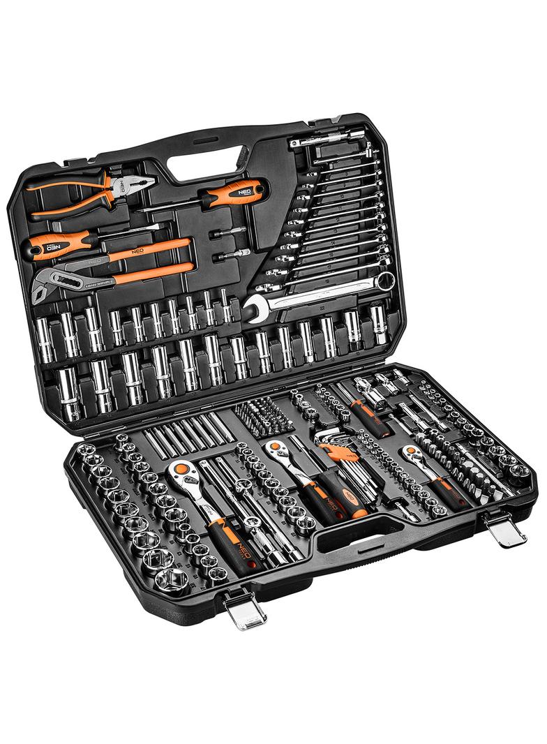 Klucze nasadowe 1/2", 3/8" , 1/4", zestaw 233 szt.