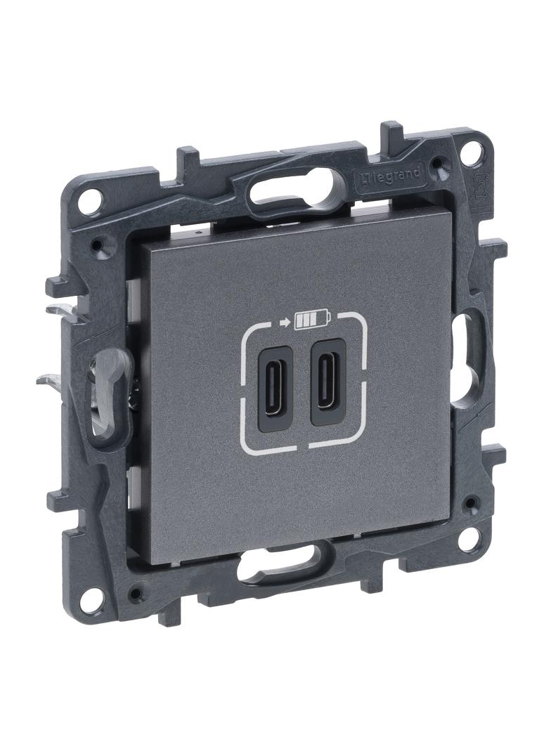 Niloe Step - gniazdo podwójne USB 2xUSB C, 3 A- kolor stalowy, Legrand