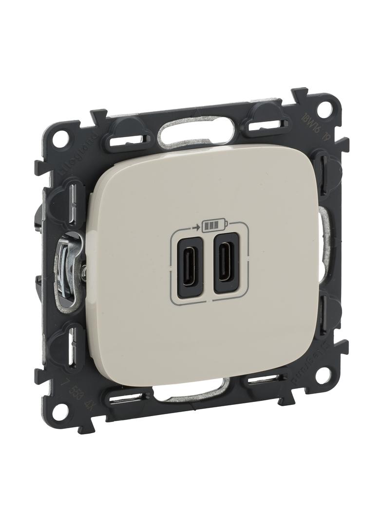 Valur:K Ładowar 2Xusb Typ C 3A 755346 LEGRAND