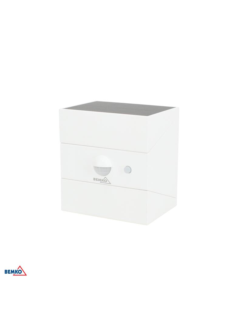 NAŚWIETLACZ LAMPA SOLARNA LED 3 barwy świecenia RUBIC 2,5W 300lm 3000/4000/6000K IP65 BIAŁA Czujnik C83-SOR-002WH-CCT-PIR BEMKO