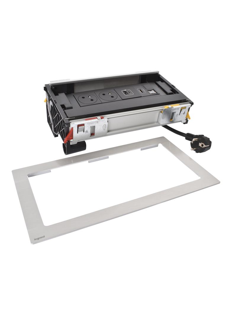 INCARA: FLIP UP - 2X2P+Z / USB A+C / RJ45 / HDMI - 2,0 M-METAL, Legrand