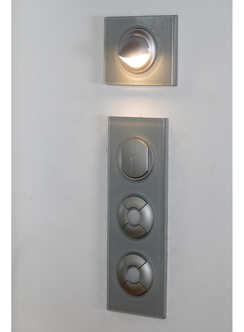 CELIANE - LAMPKA LED PRZEKRĘCANA O 360o, Legrand