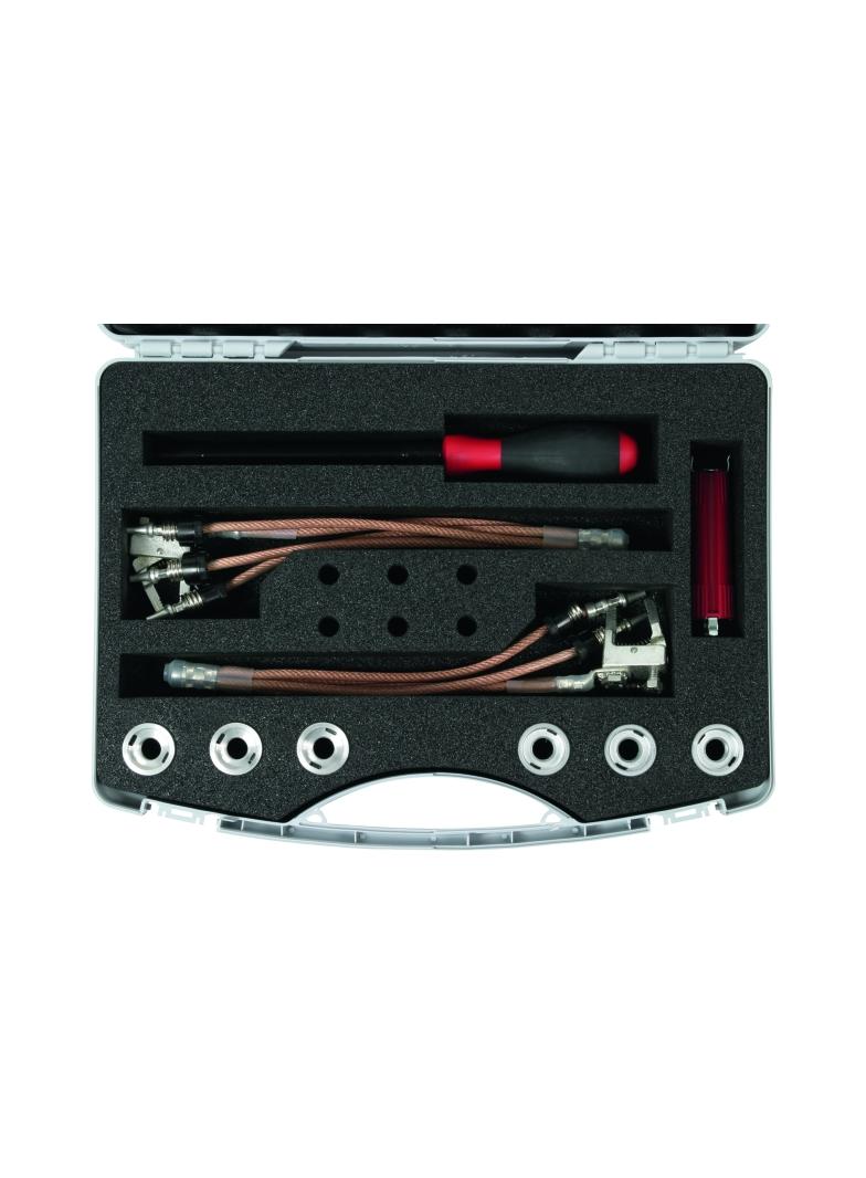 Komplet uziemiaczy do instalacji ośw. ulicznego, w kufrze 745 106