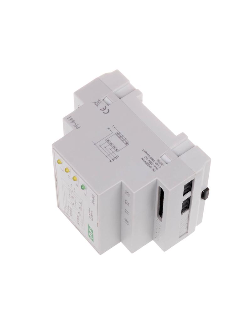 AUTOMATYCZNY PRZEŁĄCZNIK FAZ Z FAZĄ PRIORYTETOWĄ, DO WSPÓŁPRACY ZE STYCZNIKAMI , 4 MODUŁY