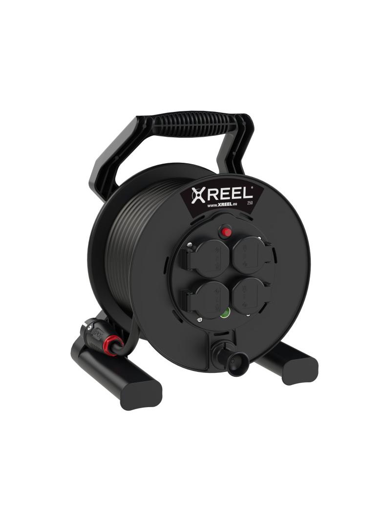 Wejście 50 mb H05VV-F 3x1,5 (OWY) wtyczka gumowa 16A IP44