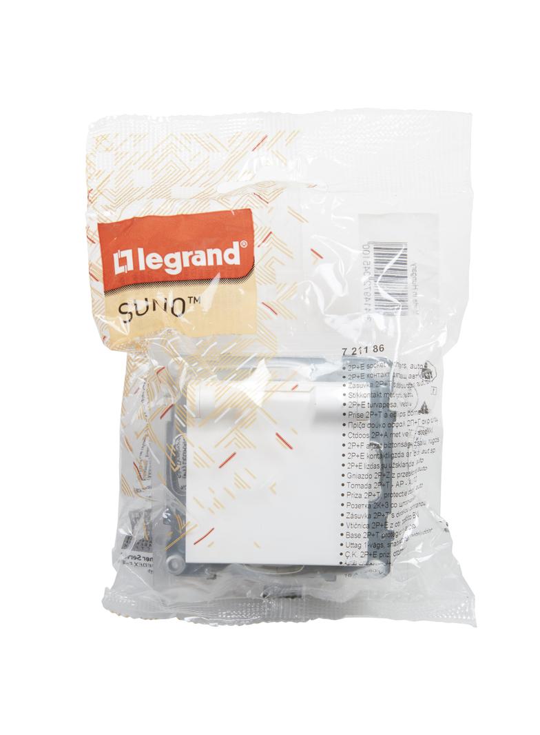 SUNO - Gniazdo 2P+Z IP44 - 16 A - 250 V~ - zaciski automatyczne - z przesłoną, Biały, Legrand